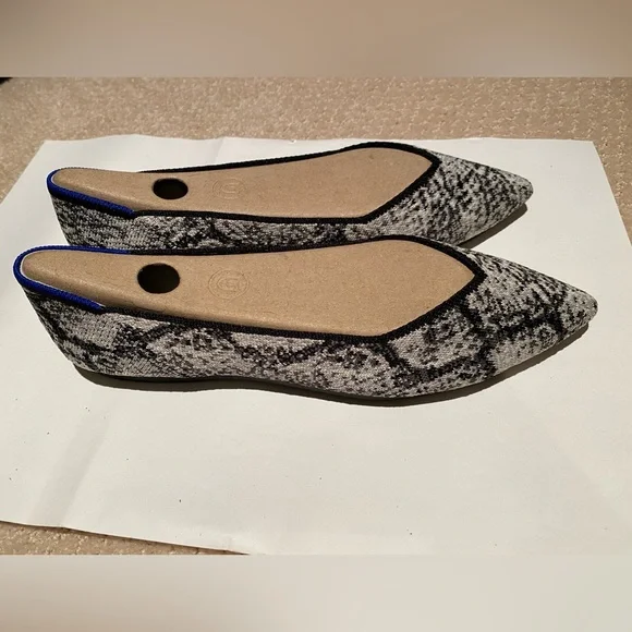 NIB Rothy’s Flats The Point Python Sz 8 - Picture 4 of 6
